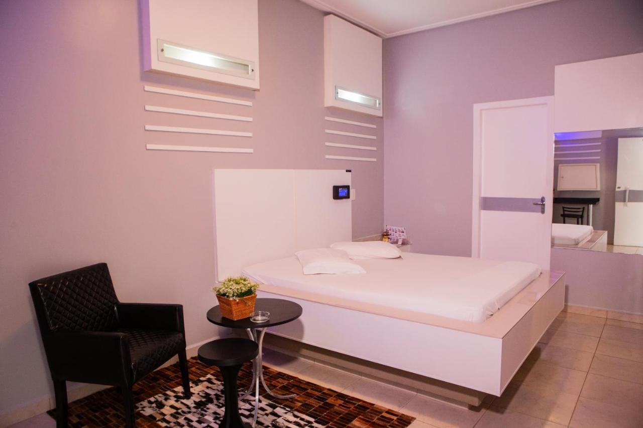 Top Motel Крисиума Экстерьер фото
