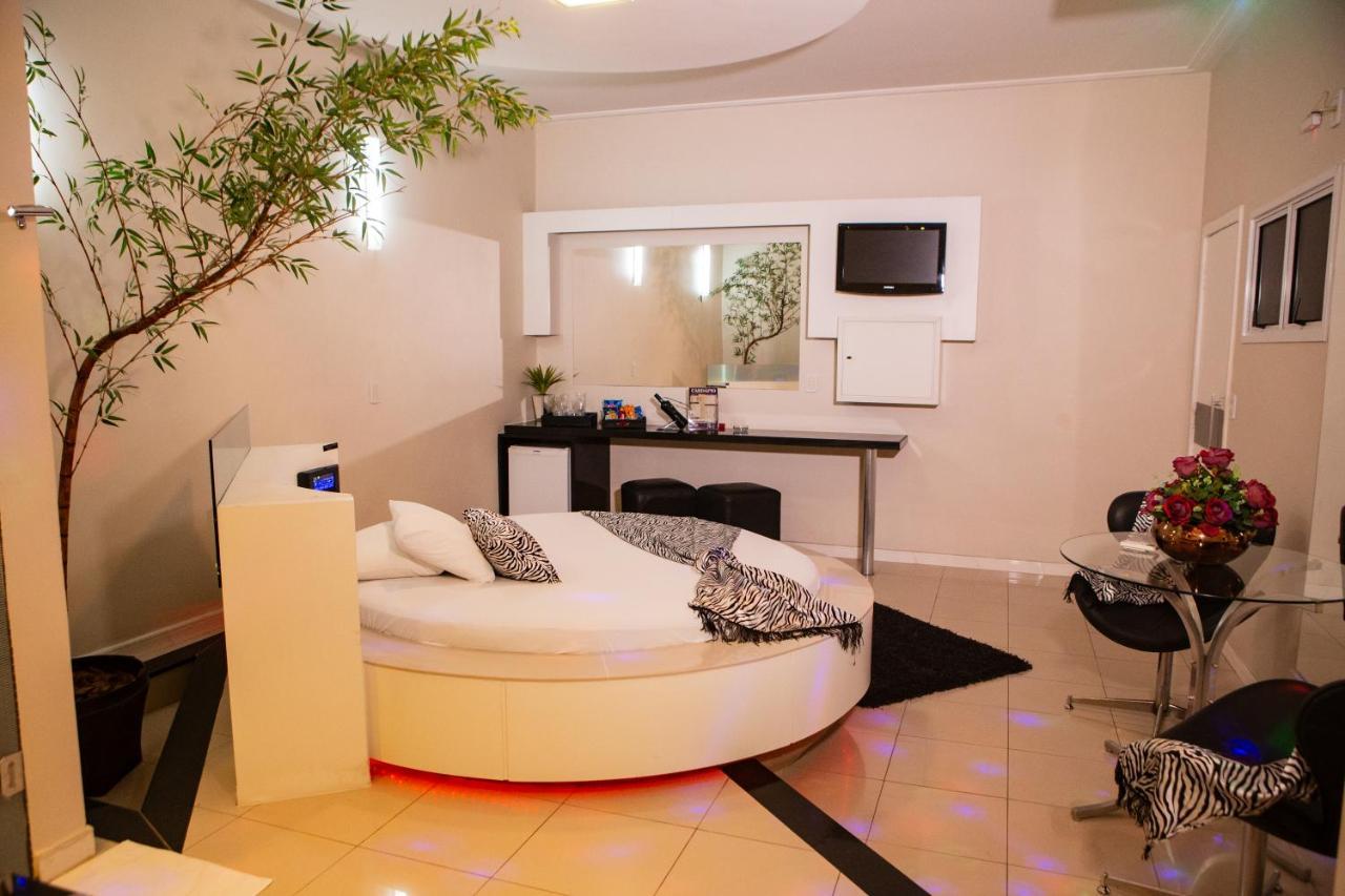 Top Motel Крисиума Экстерьер фото